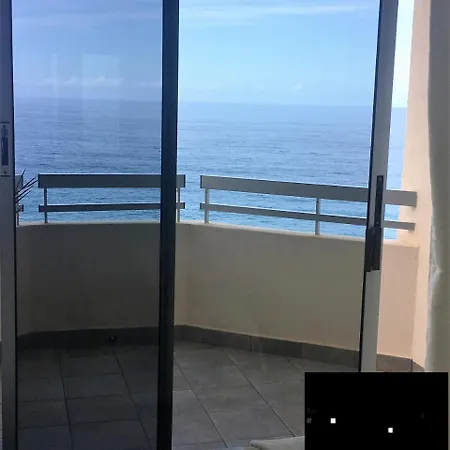 Punta Brava * プエルト・デ・ラ・クルス